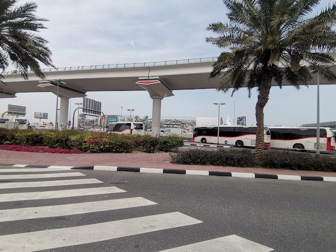 Mall of the Emirates Bus Station