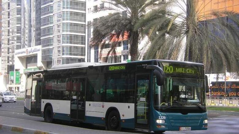 Abu Dhabi Bus 120