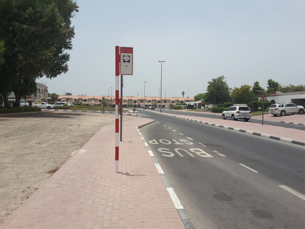 Al Safa 1 Street 19 Jumeirah College Bus Stop in Dubai