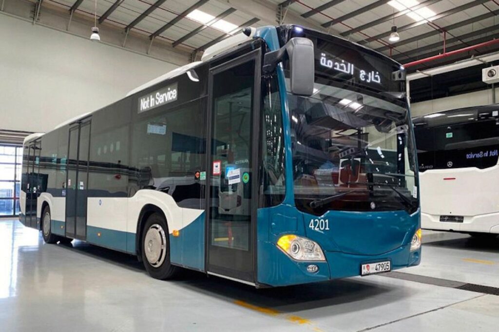 abu dhabi bus 2