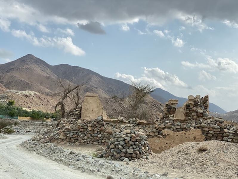 Explore Wadi Al Helo: Unveiling Ancient Sites and Stunning Hikes 5 Wadi Al Helo Old Village